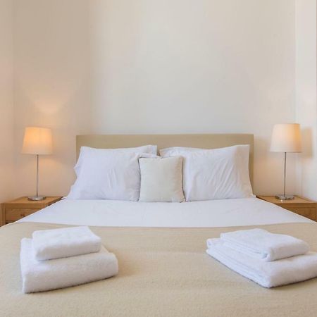 Lovelystay - Sunny Santa Catarina II Lisboa Екстериор снимка