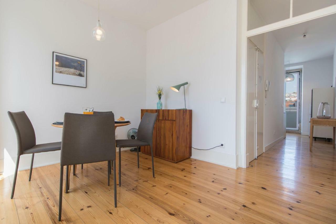 Lovelystay - Sunny Santa Catarina II Lisboa Екстериор снимка